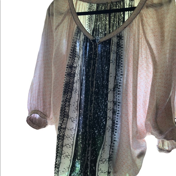 Free People Days of Romance Peasant Blouse. Ivory. Size XS - Picture 6 of 11